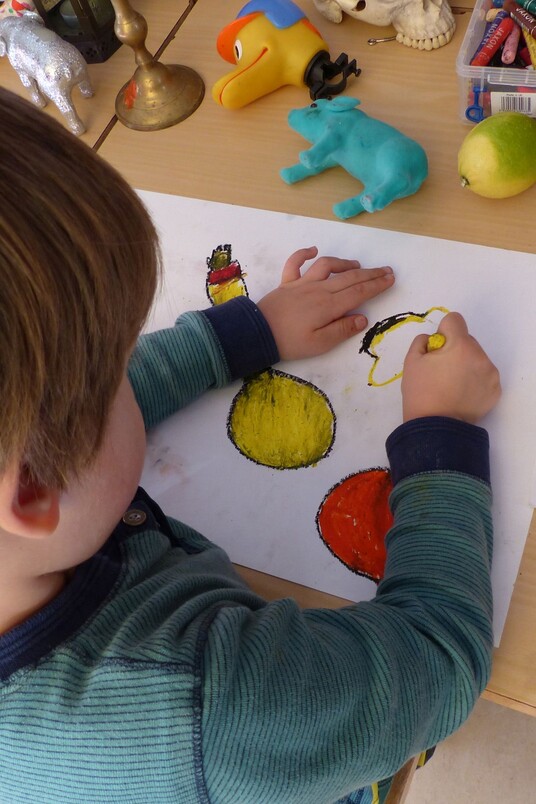 Kind beim Malen, Foto: Hamburger Kunsthalle