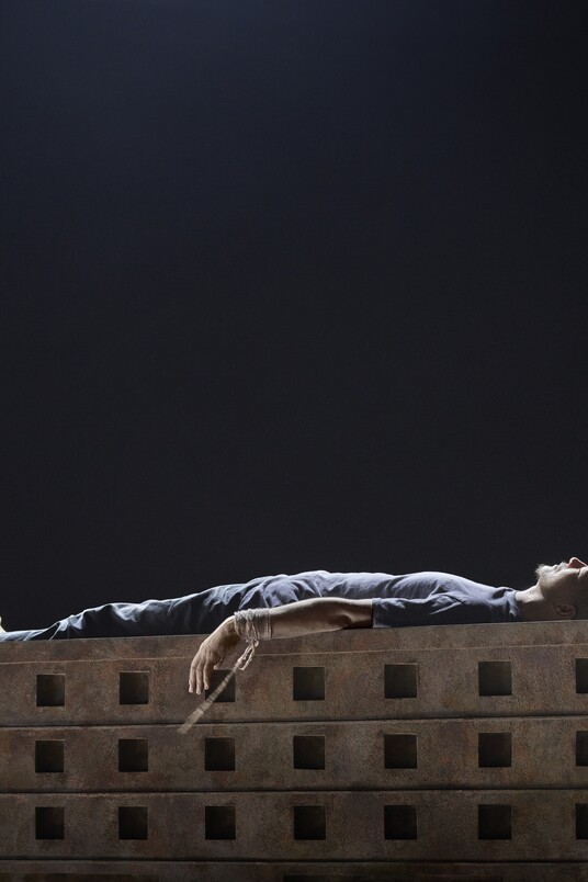 Chen Chieh-jen (*1960) A Field of Non-Field, 2017 (Still) Single-Channel video, colour and b/w, sound, 61:07 minutes © Courtesy of Chen Chieh-jen Studio