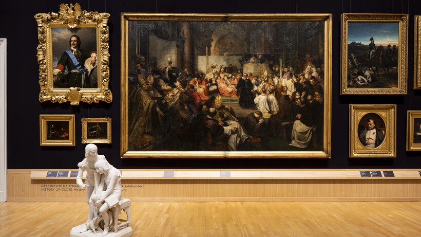 Raumansicht Makart-Saal mit dem Werk Galilei vor dem Konzil, 1861, von Friedrich Karl Hausmann (1825–1886), mittig © Hamburger Kunsthalle / bpk Foto: Fred Dott